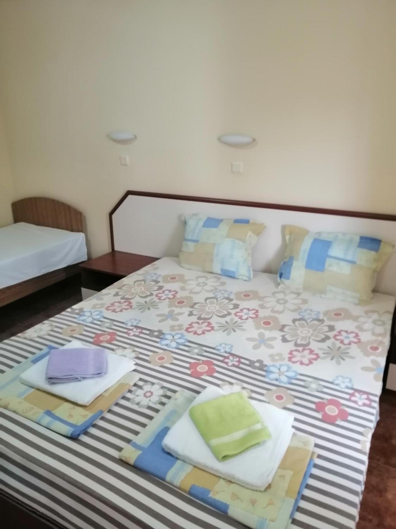Femili Hotel Diveda สวิติ วลัส ห้อง รูปภาพ